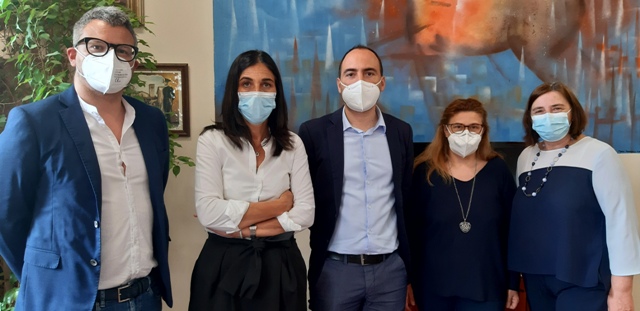 Nella foto da sinistra l'assessore Alberto Fanti, la direttrice della Sds Lorena Paganelli, il sindaco Simone Calamai, Sandra Maradei e Patrizia Bartolini